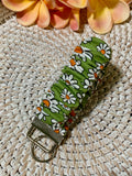 Handmade Scrunchie Key Fob - Boho Retro - Green Daisies