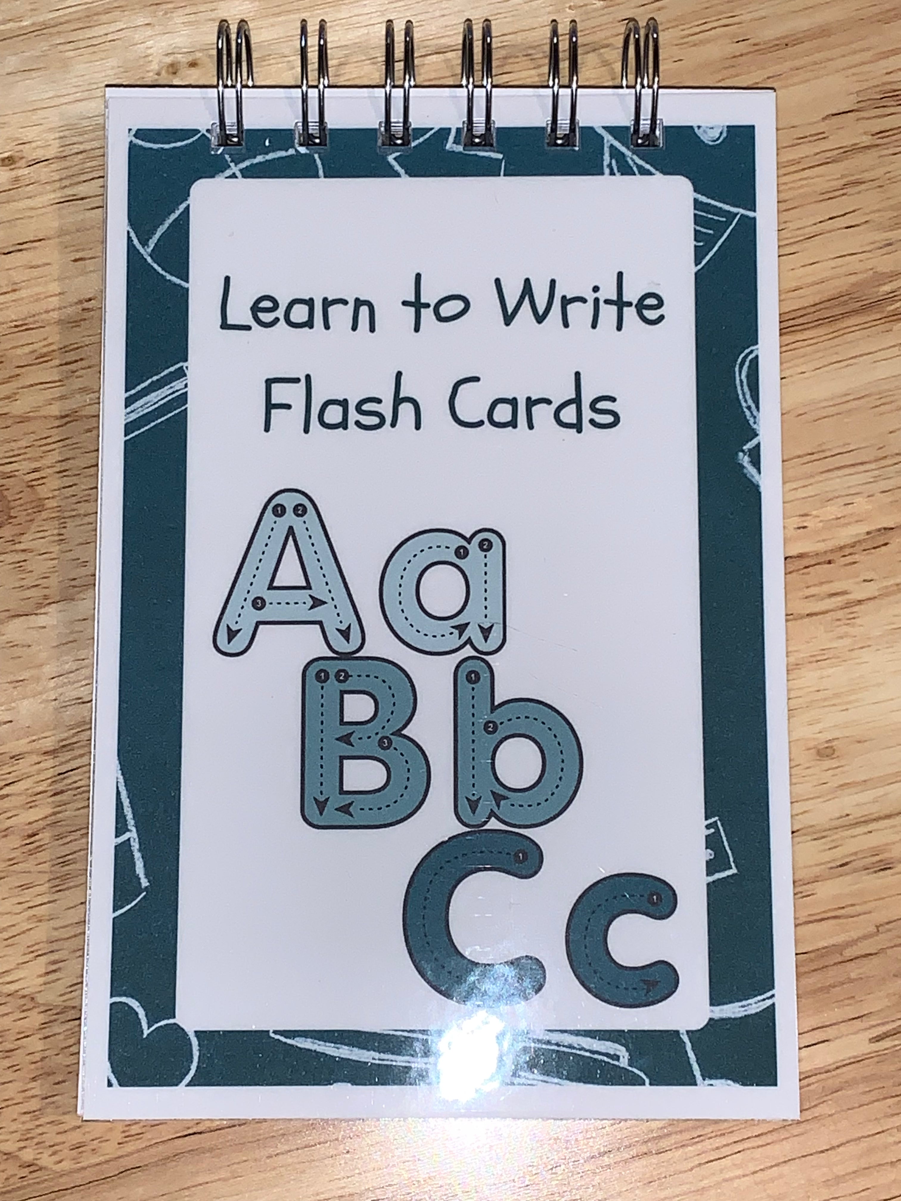 Flash card set with alphabet letters