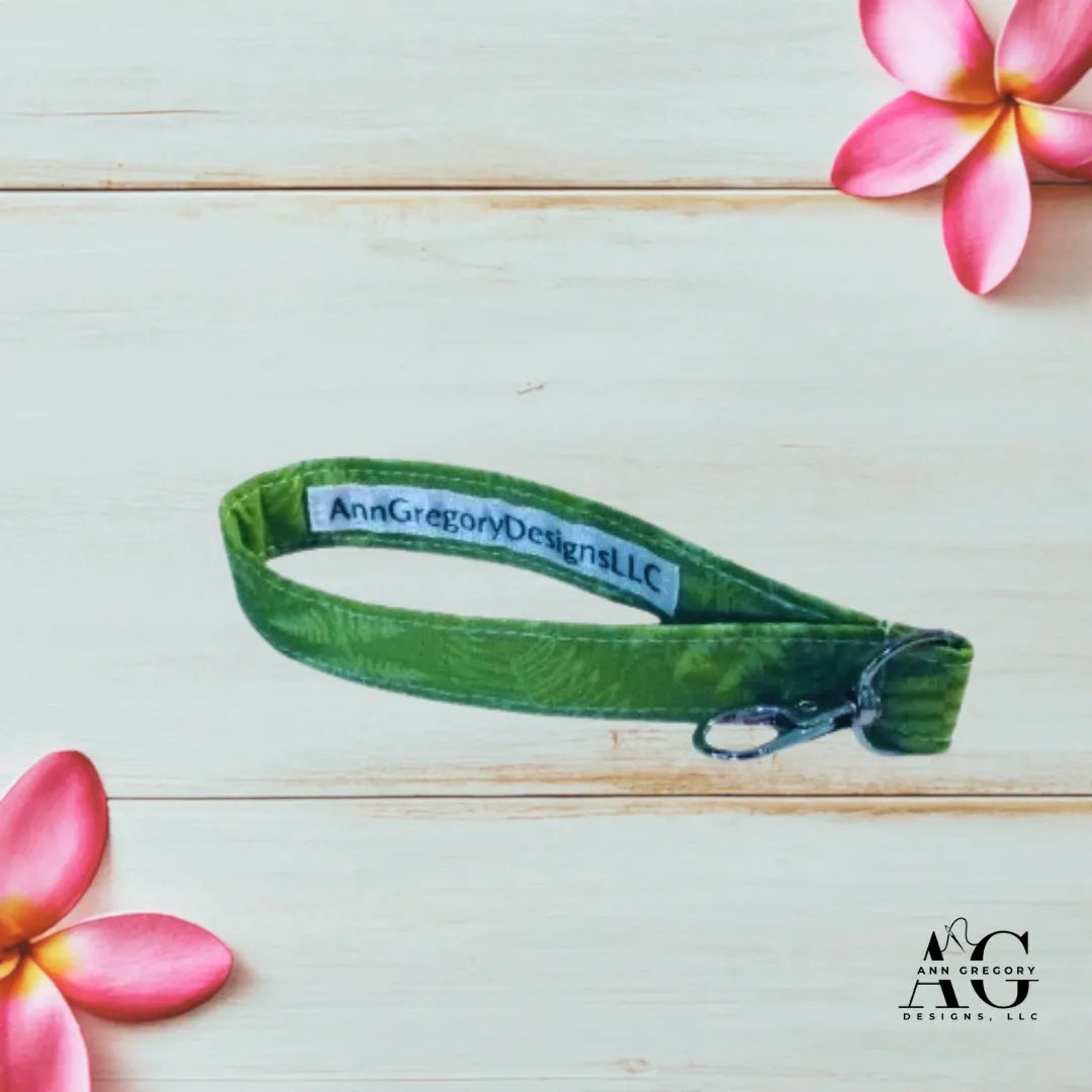 Handmade Key Fobs, Keychains, Wristlets - Tropical Green