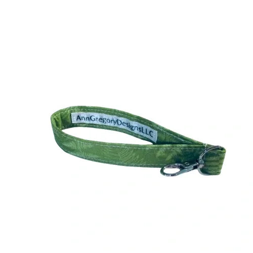 Handmade Key Fobs, Keychains, Wristlets - Tropical Green